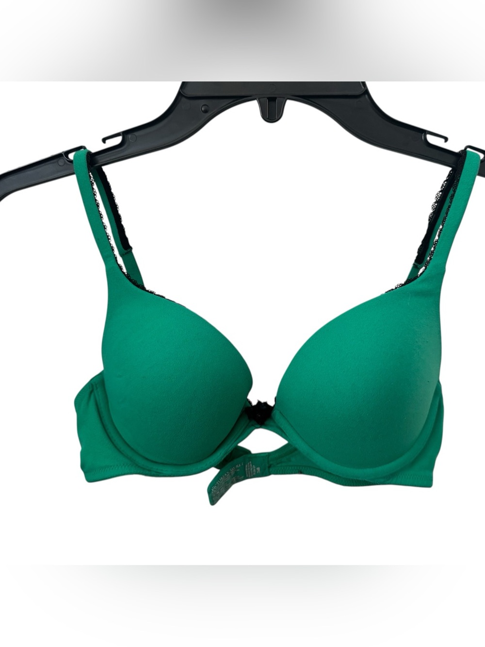 Victoria’s Secret Green Padded Underwire Bra with Lace Trim